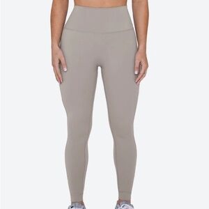 Set Active SPORTBODY™ LEGGINGS - STONE × 1
Stone Gray/ S